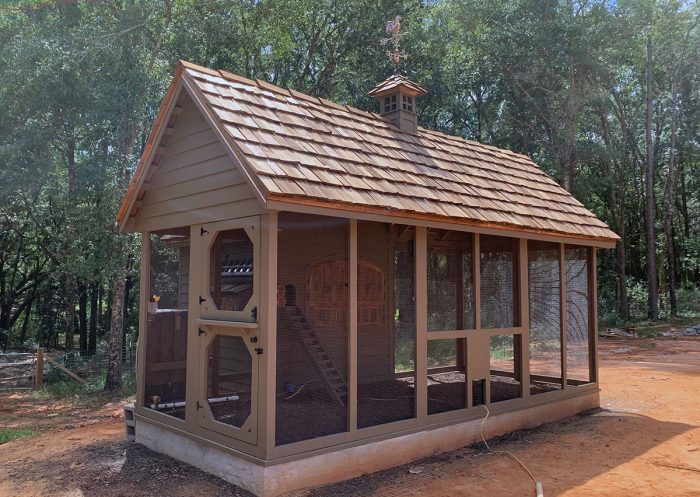 Custom Chicken Coops | Carolina Coops