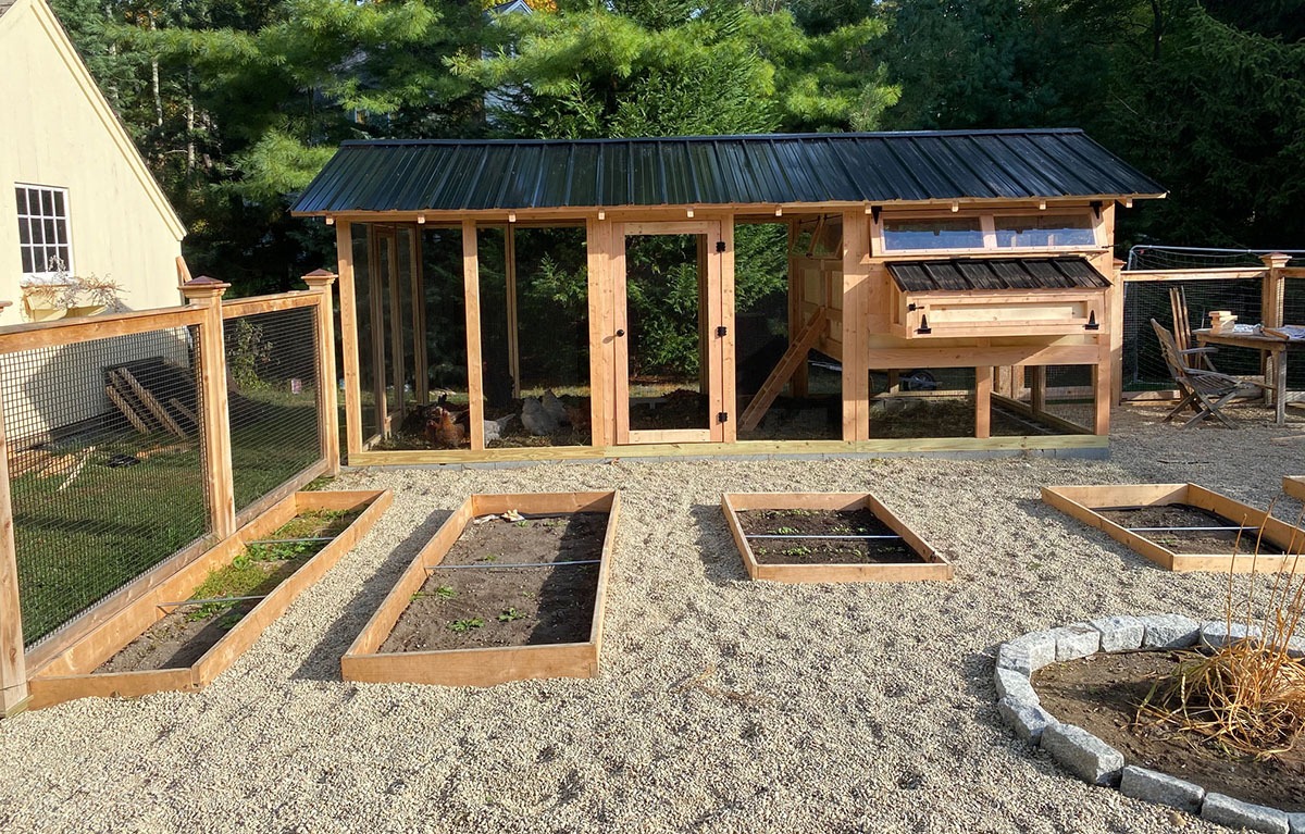 8’x18′ American Coop with 6’x8′ henhouse with black roofing and hardware